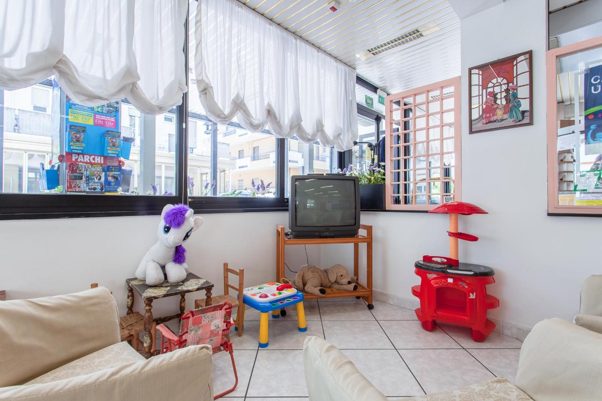 Hotel Luca Valverde  Extérieur photo