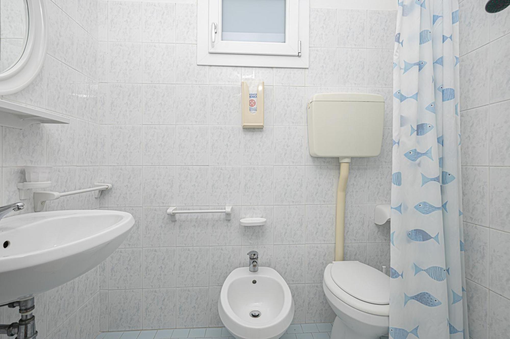Hotel Luca Valverde  Extérieur photo